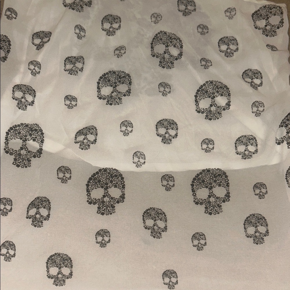 🩵3/$20🩵 Hi Low Skull Print Tank Top with mesh see through back - Picture 6 of 6